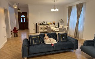 Casa garaj curte 600mp - Poză 1