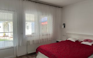 Case cu 7 camere, curte proprie + spălătorie, în Sighetu Marmației - Poză 10