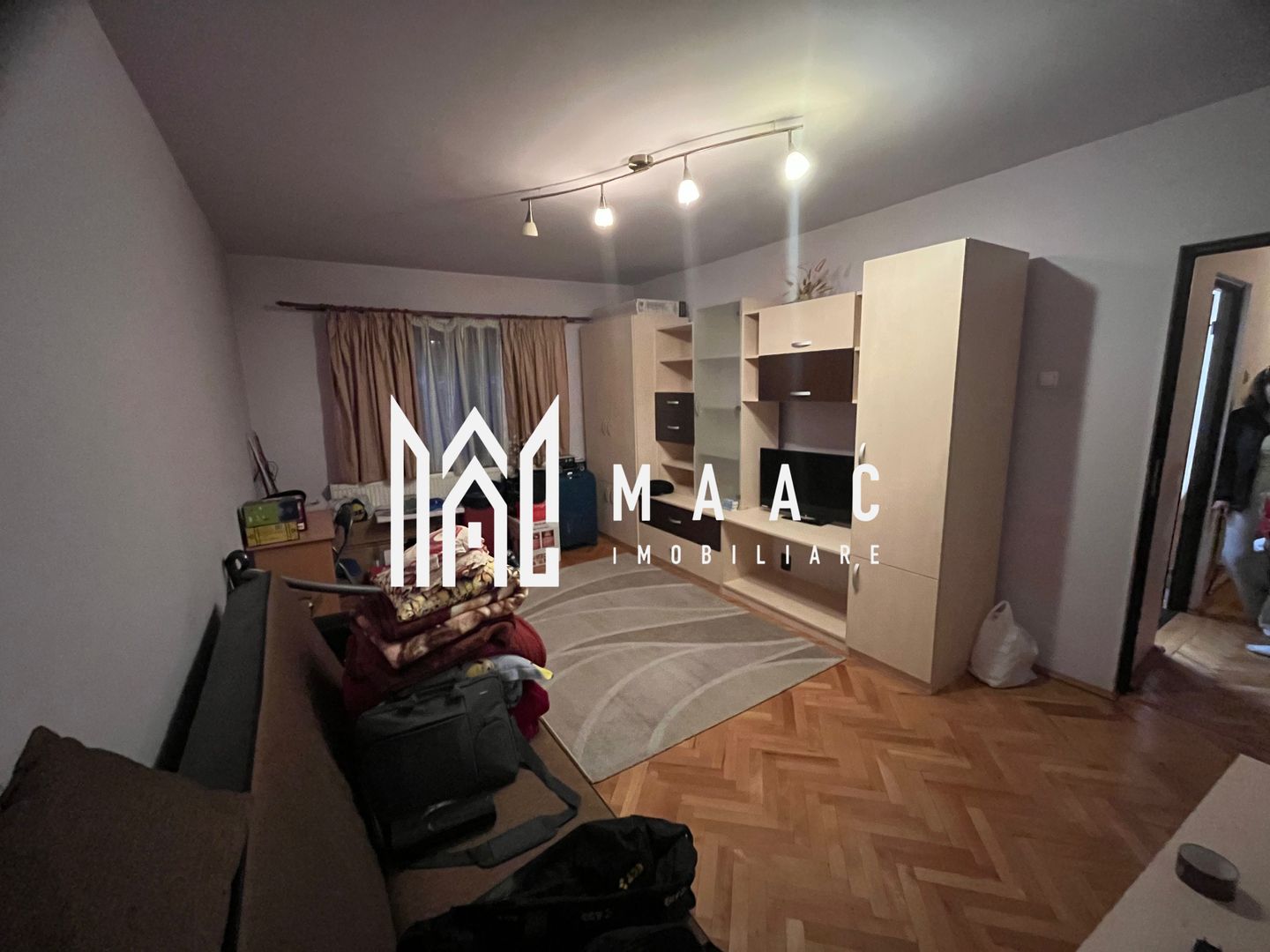 Apartament 2 camere | Decomandat | Etaj 3 | Zona Dioda - Poză 4