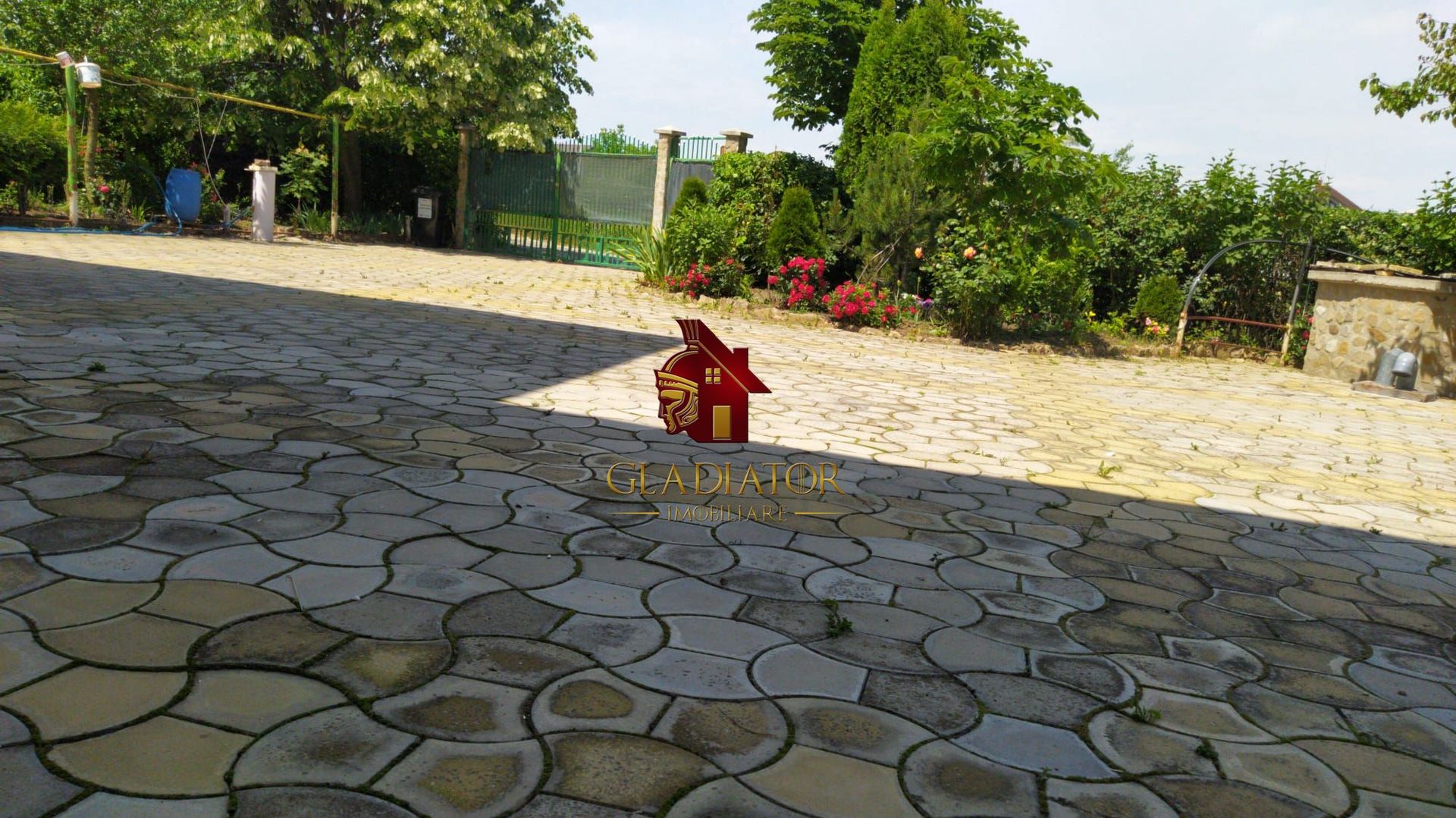 Vila impresionanta in Bucium - Visani - Str. Regina Maria - 2000 mp - Poză 19