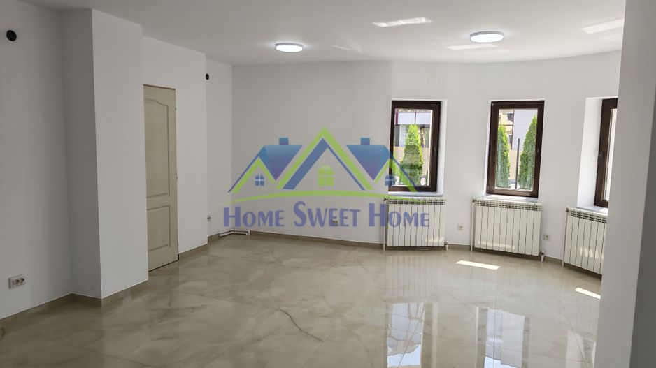 Spațiu comercial/birouri–Parter de casă, langa Cafetarie si Institut! - Poză 5