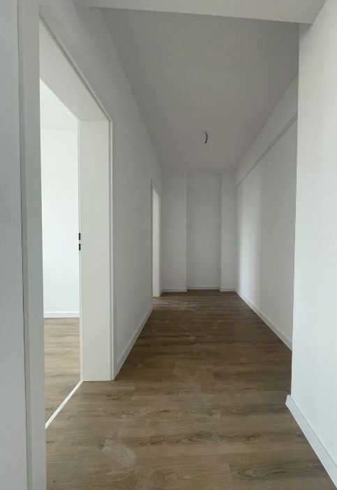 Apartament 2 camere bloc nou Cetate et.1 58 mp. - Poză 4
