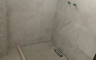 Vilă spațioasă Tunari | Curte mare | Complex închis - Poză 25