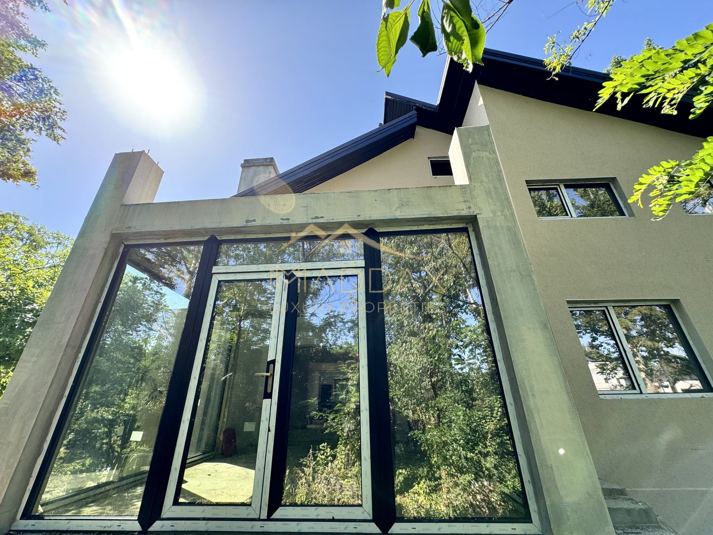 Vila cu 13 camere *4000mp teren* / Piscina / Snagov - Poză 2