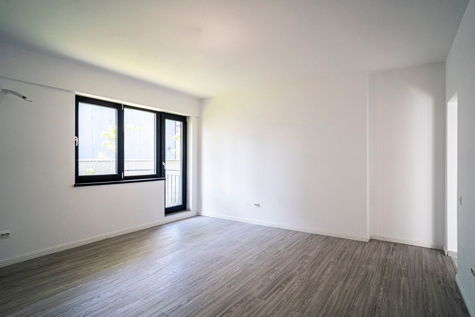 MILITARI, METROU PACII, 2 CAMERE, 57 mp, GRADINA, 150 mp - Poză 4