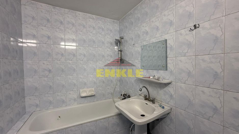 Apartament 2 camere decomandat – Zona Piața Mare - Poză 9