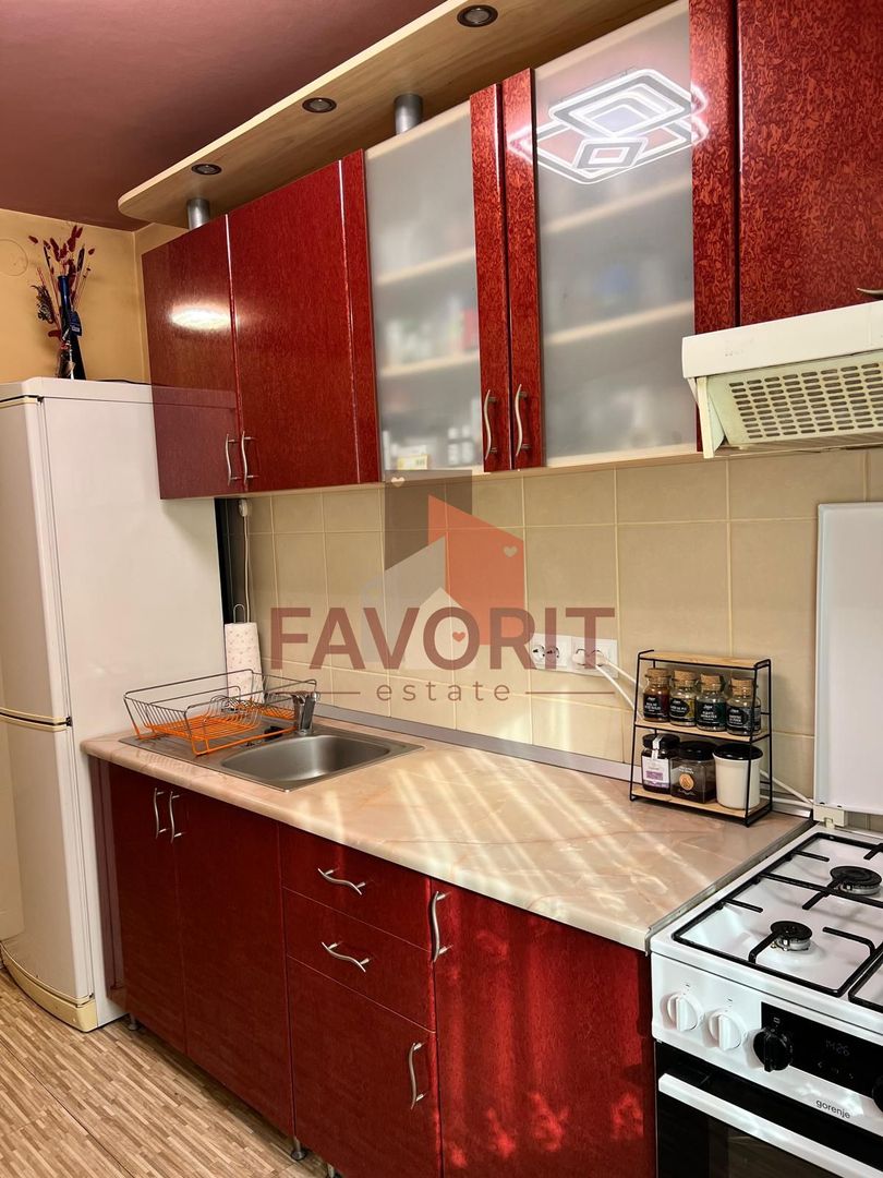 3 camere | centrala proprie | boxa | mobilat si utilat | zona excelenta | - Poză 7