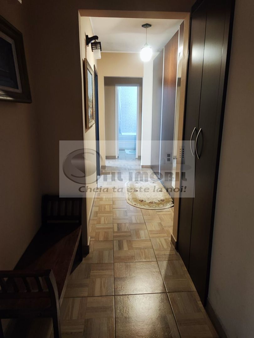 Apartament 3 Camere  PALAS  MALL - 540 euro - Poză 11