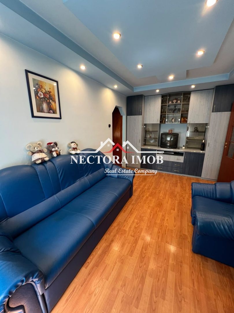 NECTORA IMOB-Apartament 3 camere, Zona Decebal, 68 mp, Et.3, Parcare - Poză 2