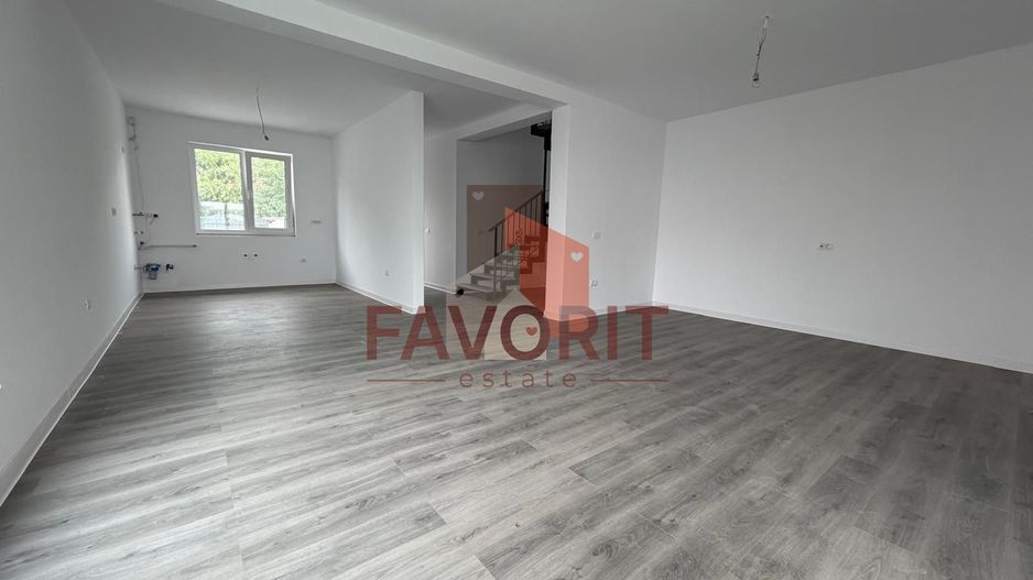 Duplex | 4 camere | Asfalt | Finisaje premium | Curte generoasa | - Poză 2