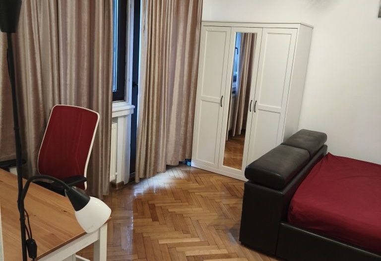 Apartament 3 camere Unirii, centrala proprie - Poză 5
