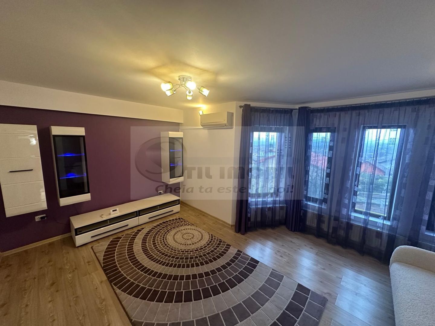 Miroslava 3 camere  ,67 mp, decomandat, etaj 1, zona, 110.000€ - Poză 1