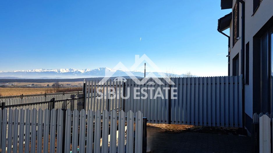 Casa la pret de apartament, 5 camere Sibiu Calea Cisnadiei - Poză 1