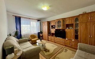 Decomandat, 2 bai, balcon, pivnita, Ungheni, Mures - Poză 1