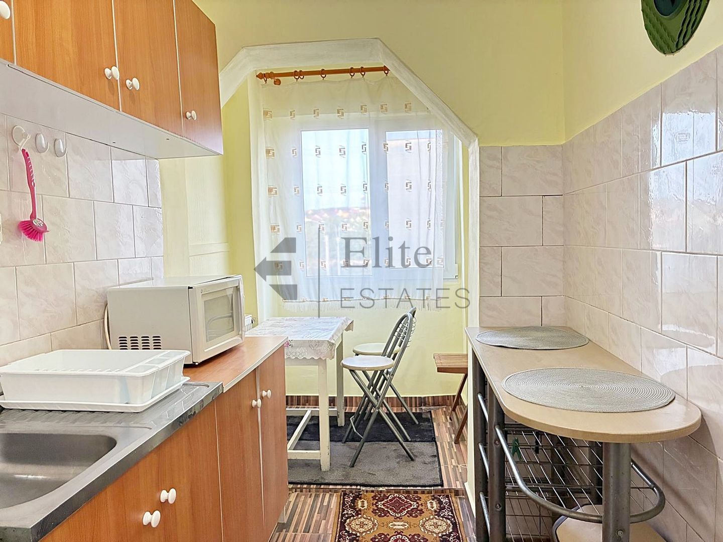 Apartament 1 camera etaj 2 in Cartierul Rogerius - Poză 2