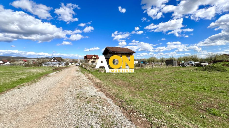 Teren de vanzare, 34ml deschidere, 1100mp teren, zona Micesti - Poză 2