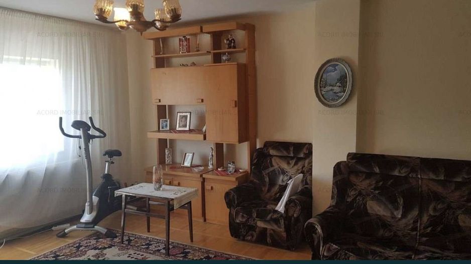 Ap 3 camere zona Dacia - Poză 6