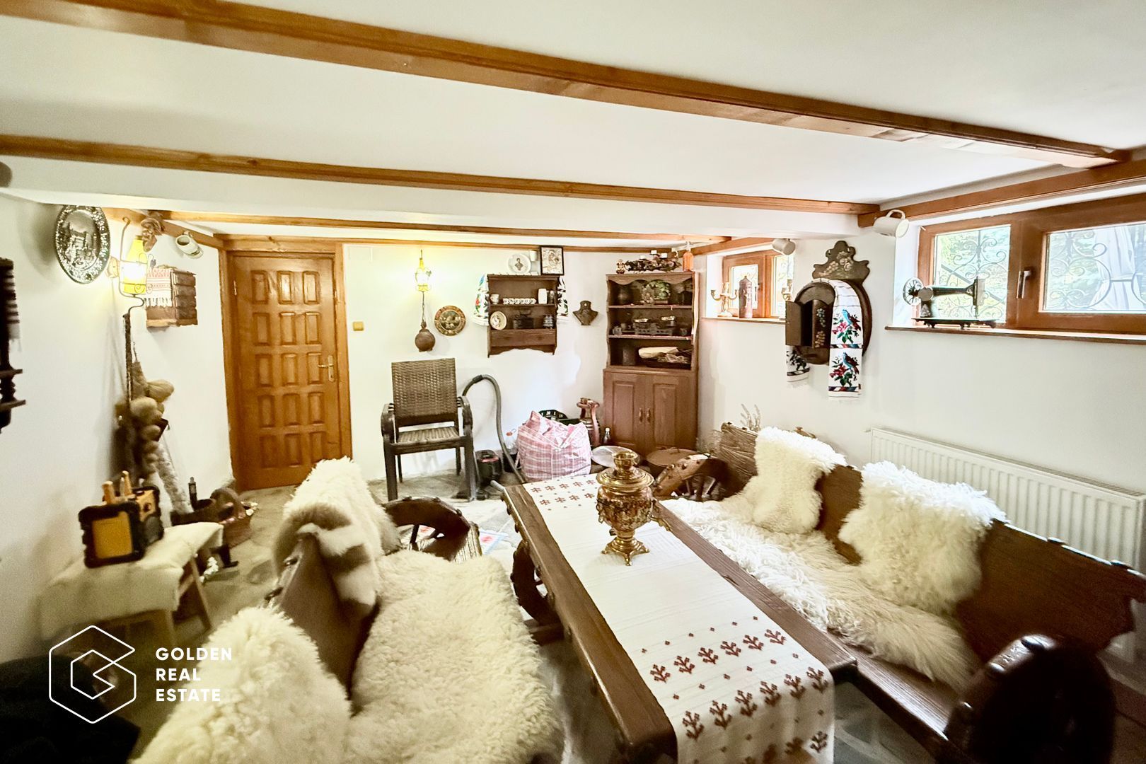 Vila de exceptie in Sinaia, mobilata, utilata, cu vedere superba - Poză 23