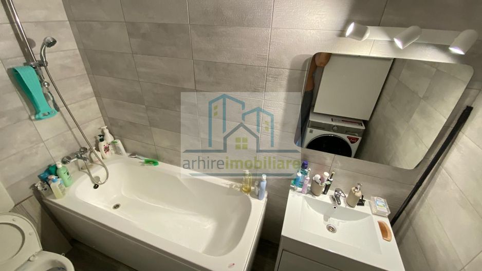 Apartament 3 camere decomandat zona Trapezului - Poză 7