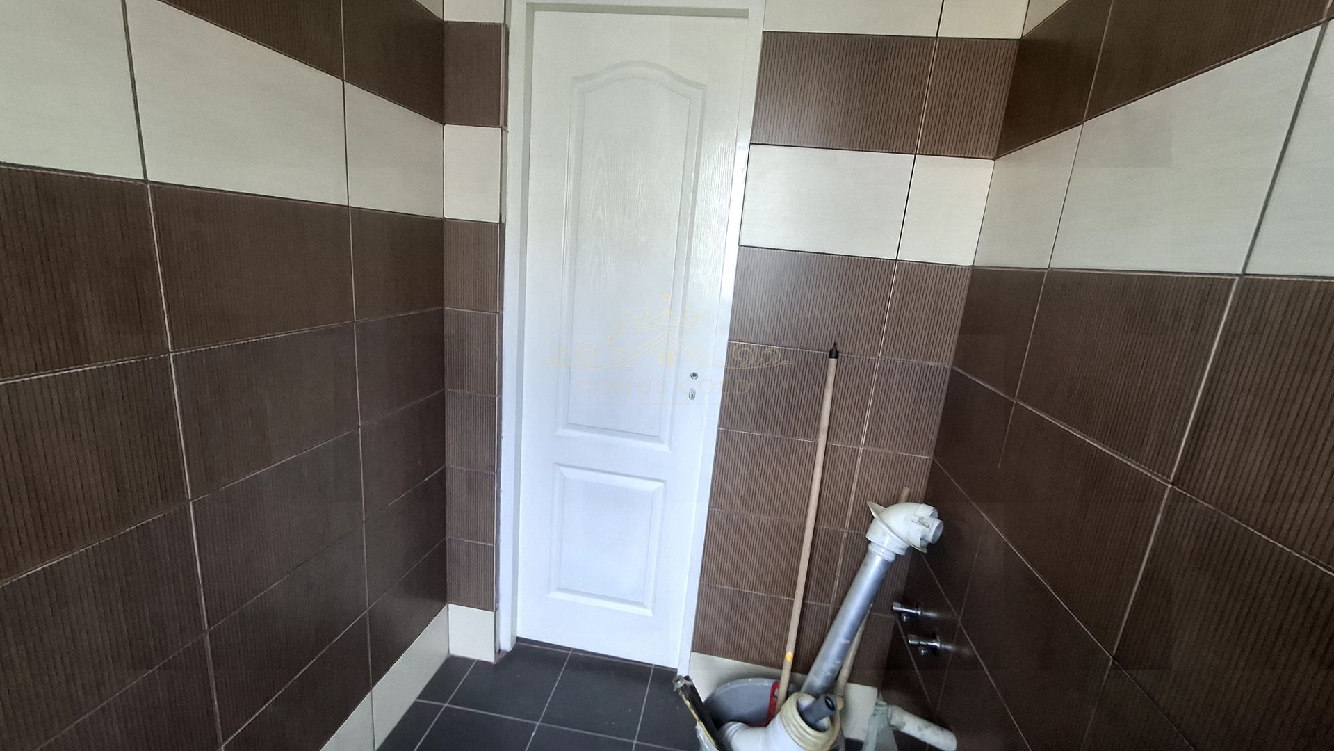Vind urgent apartament in Turda . - Poză 24