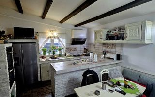 Casă parter, Valea Adâncă, str. Atelierului – 3 dormitoare, 110 mp utili, teren 540 mp - Poză 2