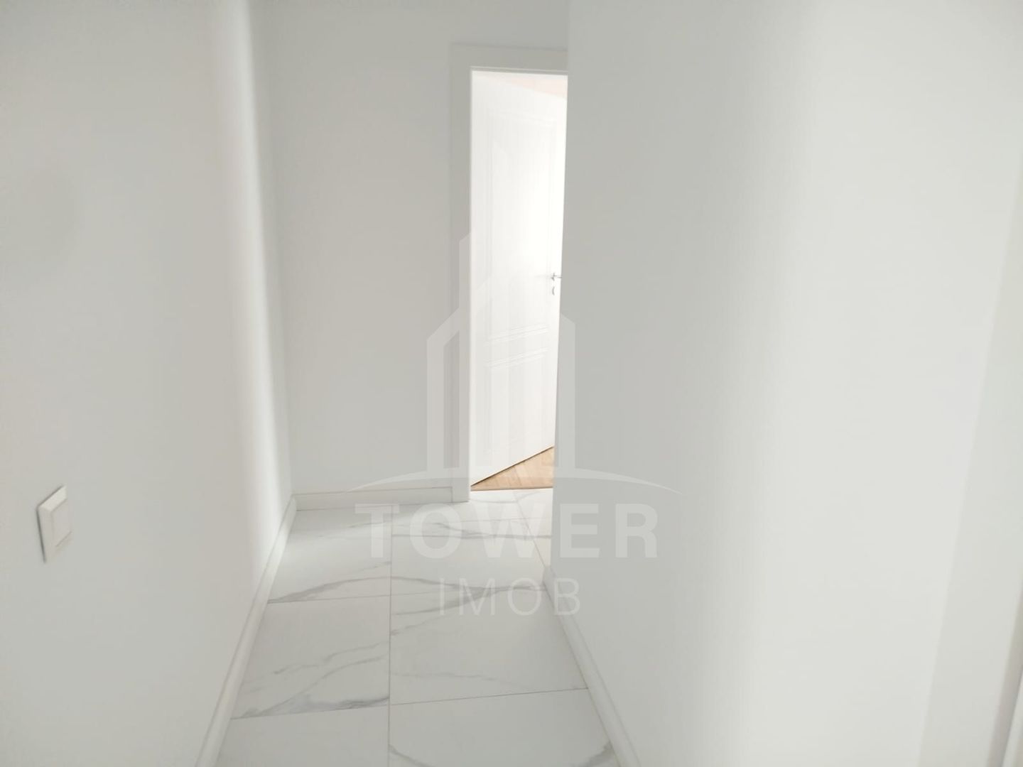 APARTAMENT DE VÂNZARE ÎN INIMA SIBIULUI – GATA DE MUTARE! - Poză 3
