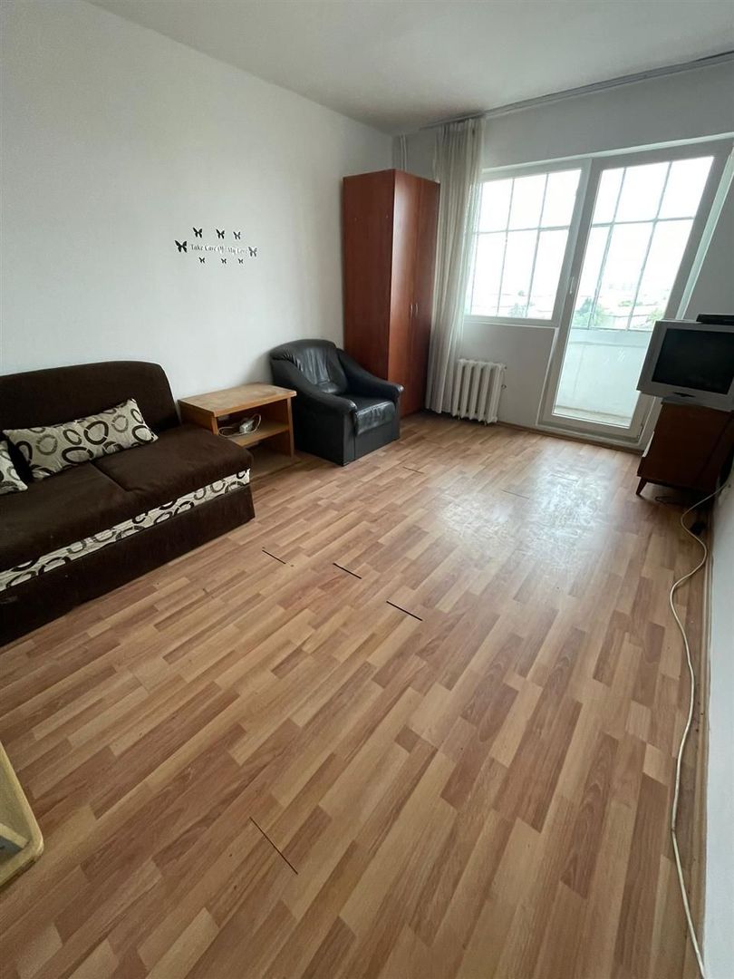 Apartament 2 camere AN decomandat Nufarul - Poză 4