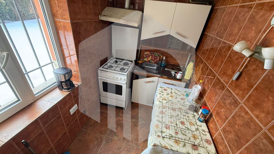 Casa de inchiriat | Pretabila muncitori | 6 Dormitoare | Cisnadioara - Poză 9