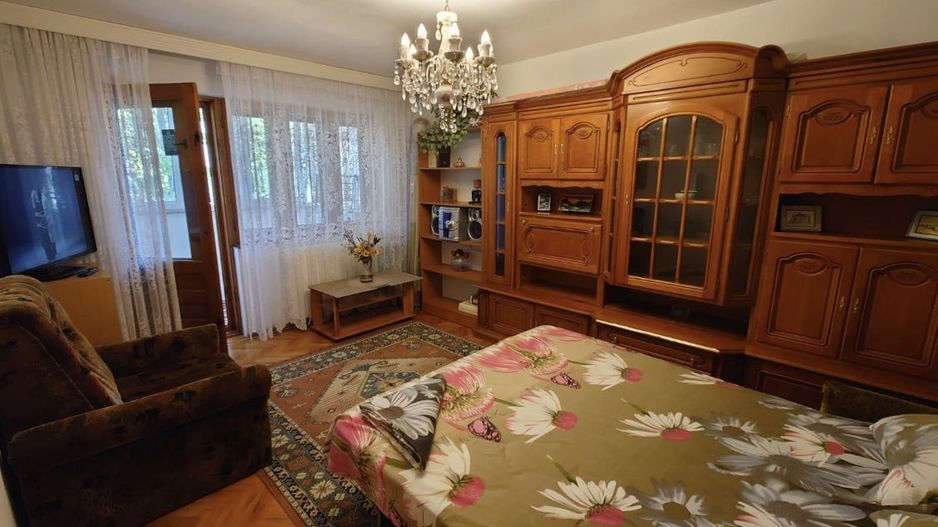 Proprietar vand ap3 camere decomandat Ciresica Tomis Nord - Poză 1