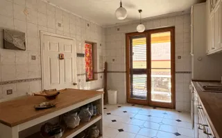Vilă de vânzare în Sector 4 - 323 mp utili - 10 camere - Giurgiului - Poză 29