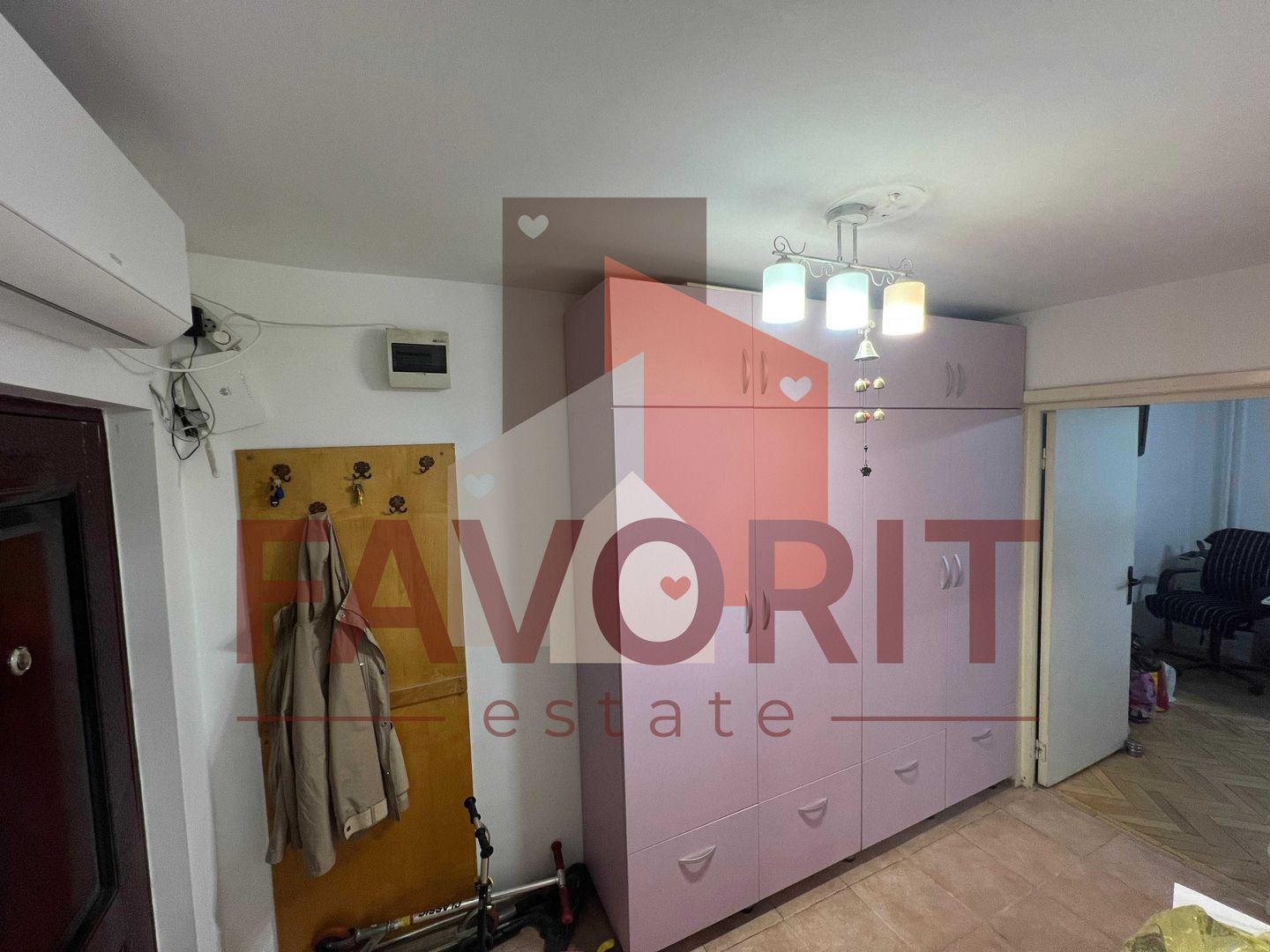 1 camera, decomandat | etaj 2 | centrala proprie | balcon | zona excelenta - Poză 2