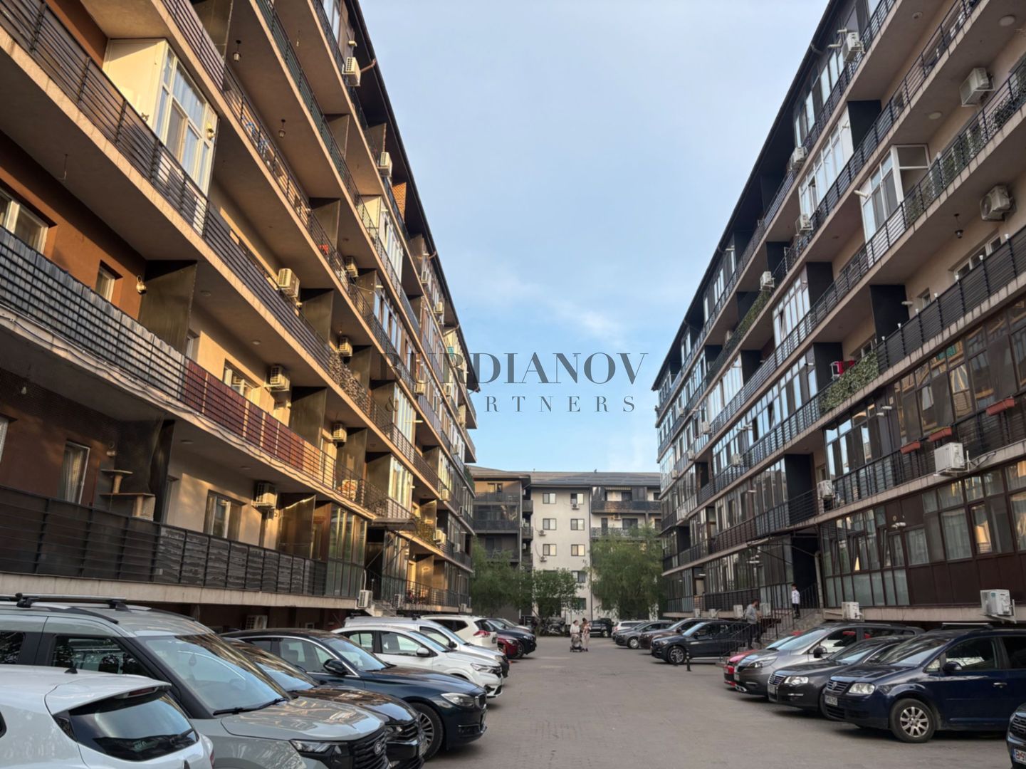 Garsonieră la mansardă - Dobroești - 34 mp utili - Centrală proprie - Poză 13