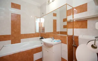 Apartament 4 Camere Decomandat | Craiovei | 3 Balcoane | Parcare - Poză 13