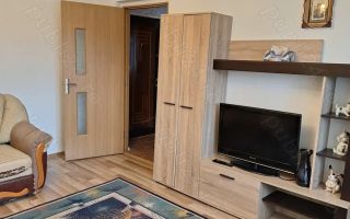 Închiriere apartament 2 camere decomandat 58 mp Bd. Garii - Poză 1