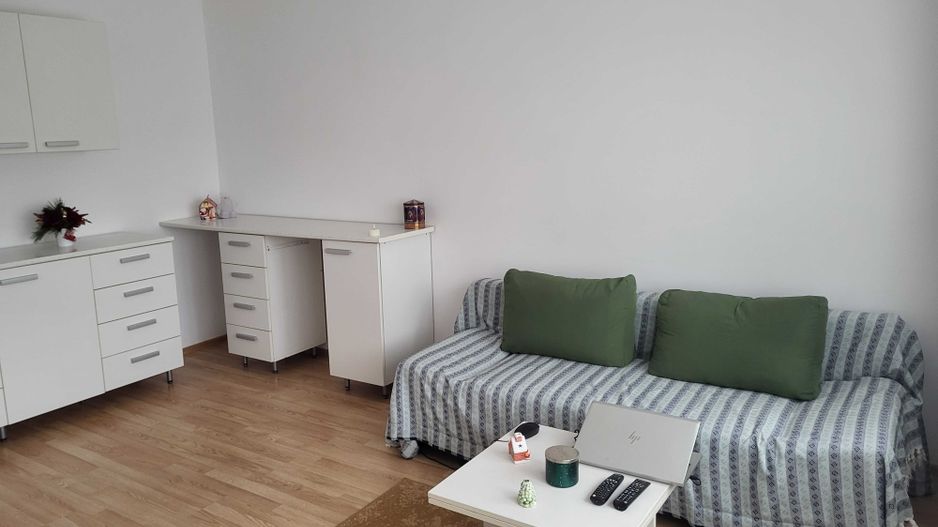 Închiriez apartament 2 camere, Mall Vitan, mobilat și utilat complet - Poză 1