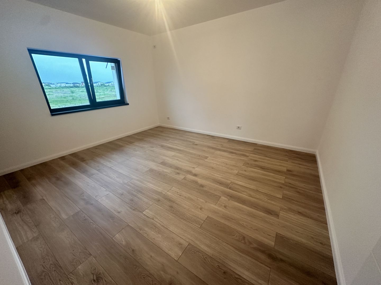 CASA INDIVIDUALA BRAGADIRU, 4 CAMERE, INCALZIRE PARDOSEALA, COMIS 0% - Poză 9