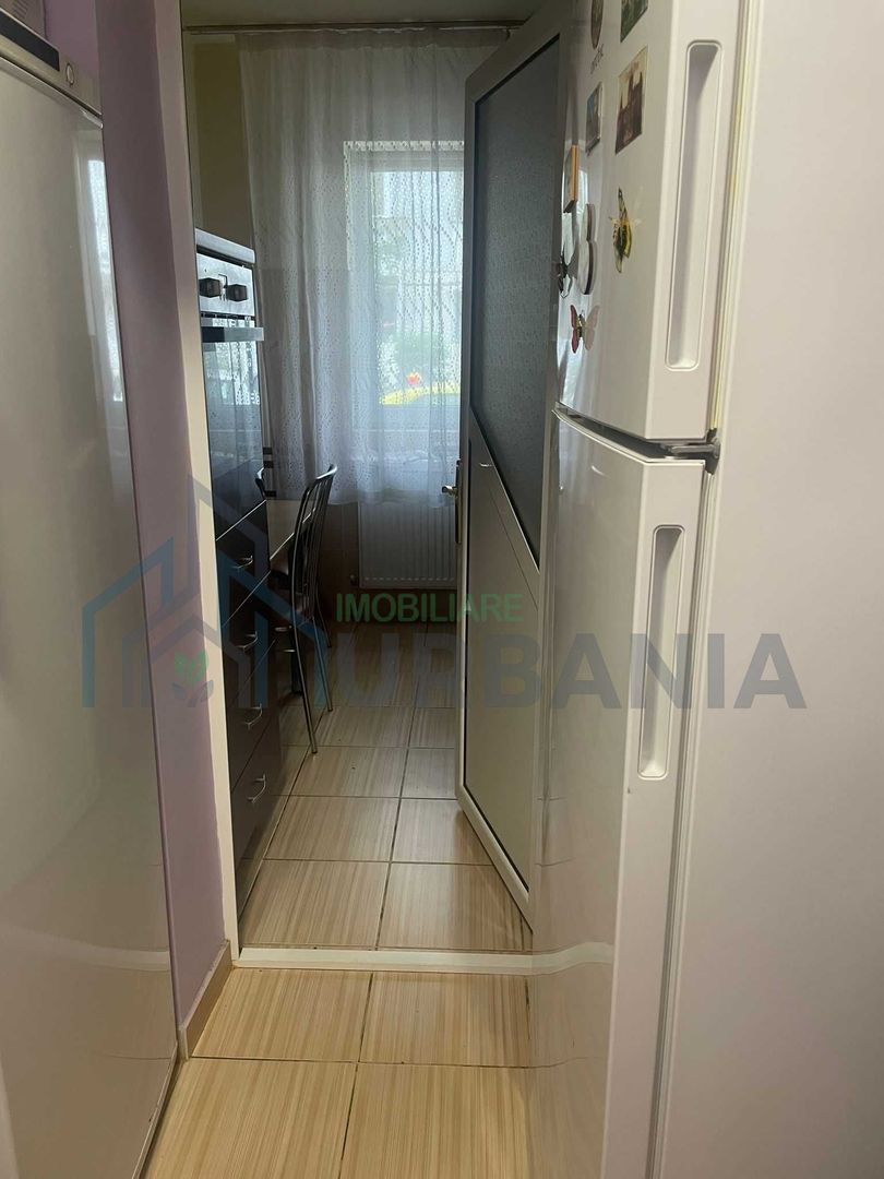 Vand apartament 2 camere SD parter. - Poză 1
