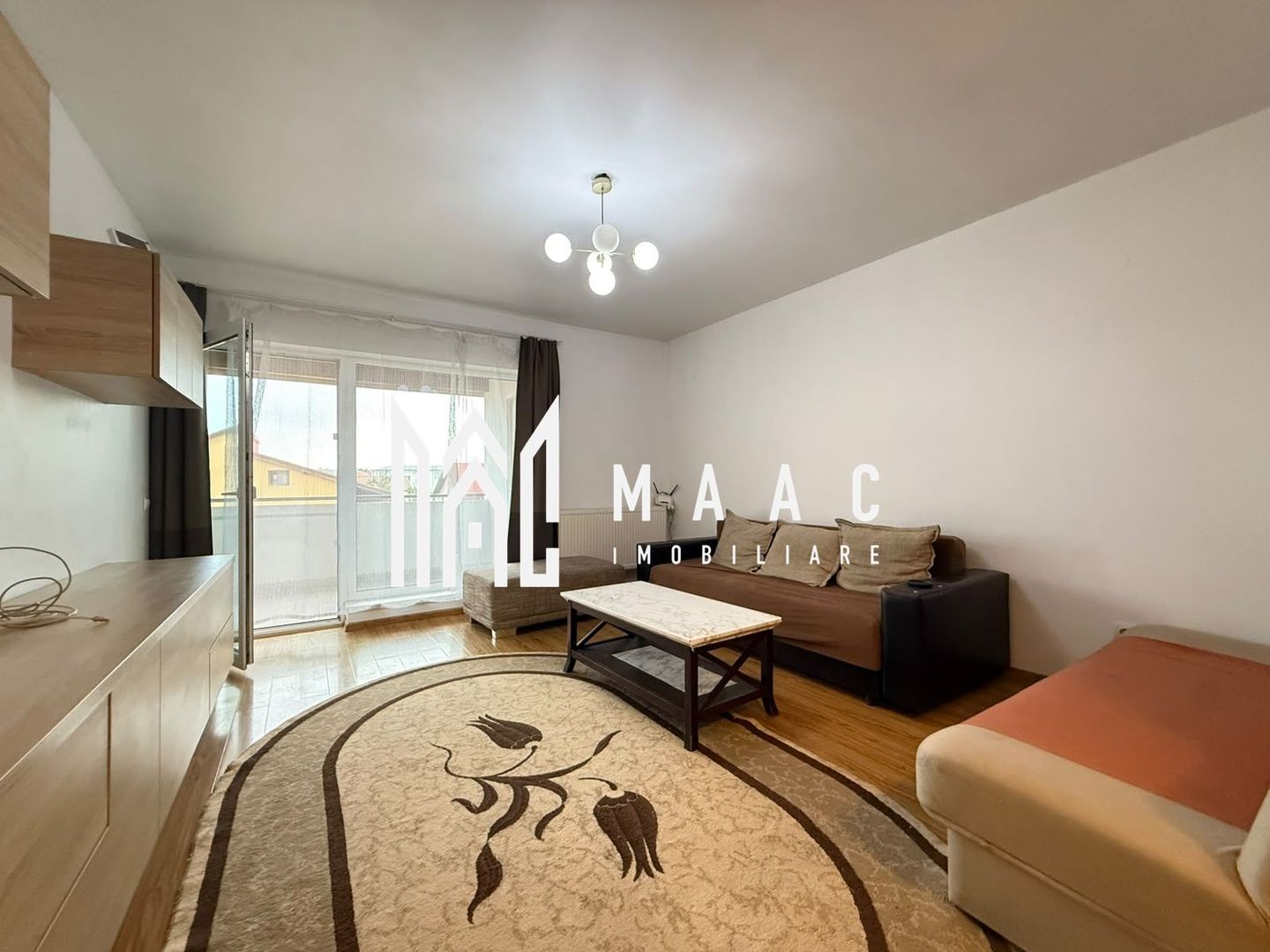 Apartament 3 camere | Etaj 2 | Decomandat | Terasa | Parcare - Poză 1