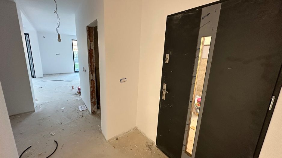 Duplex modern in Chișoda - Poză 12