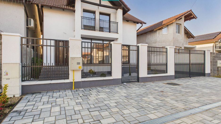 Casa cu 5 camere in Livada - Poză 2