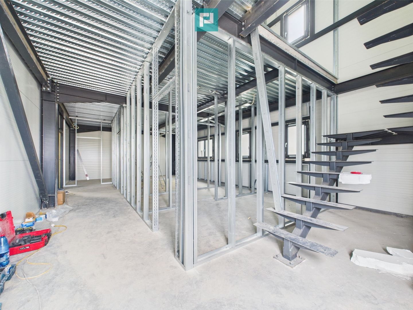 Hala Nouă în zona Aeroport – 520 mpu - Poză 5