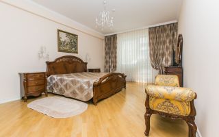 Chirie, apartament, 3 camere, Strada Sfatul Ţării, Centru - Poză 3
