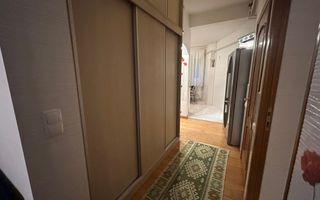 3 Camere Ultracentral 2 minute de Metrou Univestitate - Poză 6