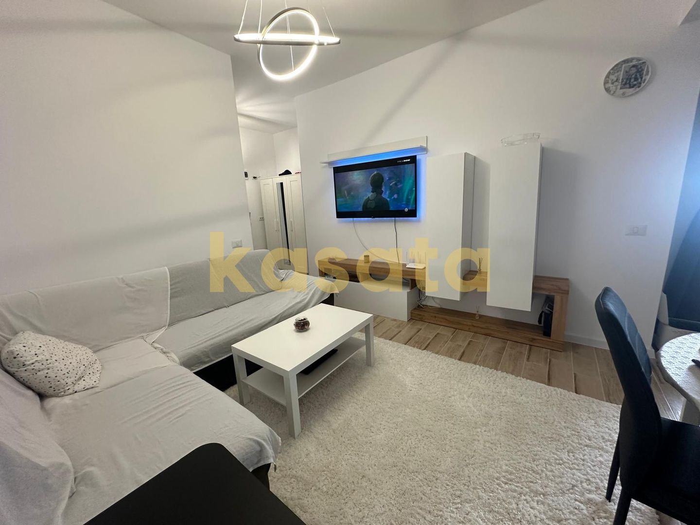 3 camere | Metrou 7 minute / loc parcare inclus - Poză 1