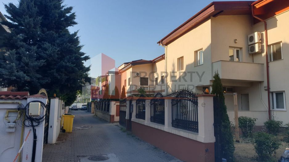 Vila langa British School - Poză 8