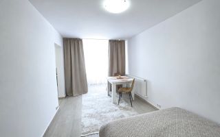 Garsonieră de Închiriat | Renovată Complet | Etaj 3 | Radauti - Poză 2