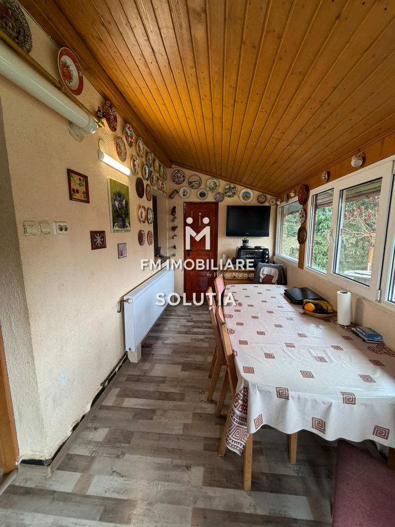 Casă spațioasă P+1 - 5 camere - teren 10 ari, Unguraș! - Poză 9