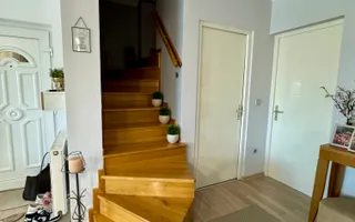 Apartament 3 camere +mansarda amenajată  | Etaj 2 | Zona Semicentrală - Poză 28