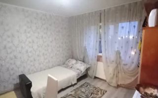 închiriez garsonieră zona piața Nicolina exact ca în poză - Poză 2