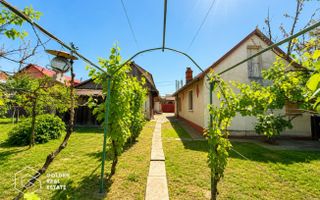 Casa cu teren 688 mp, 2 corpuri de cladire, Parneava - Poză 19